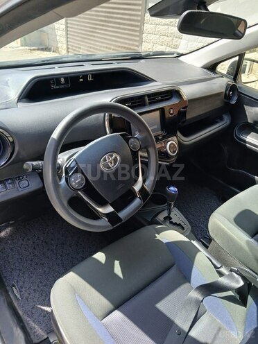 Toyota Aqua 2019, 75,000 km - 1.5 л - Bakı