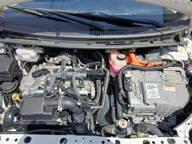 Toyota Aqua 2019, 75,000 km - 1.5 л - Bakı
