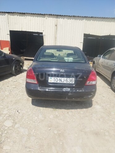 Hyundai Elantra 2001, 300,000 km - 2.0 l - Şamaxı