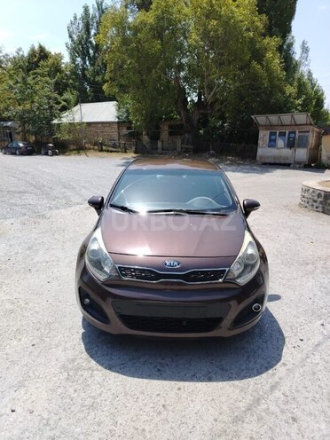 Kia Rio 2012, 276,000 km - 1.4 l - Şəki