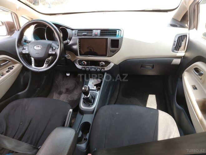 Kia Rio 2012, 276,000 km - 1.4 l - Şəki