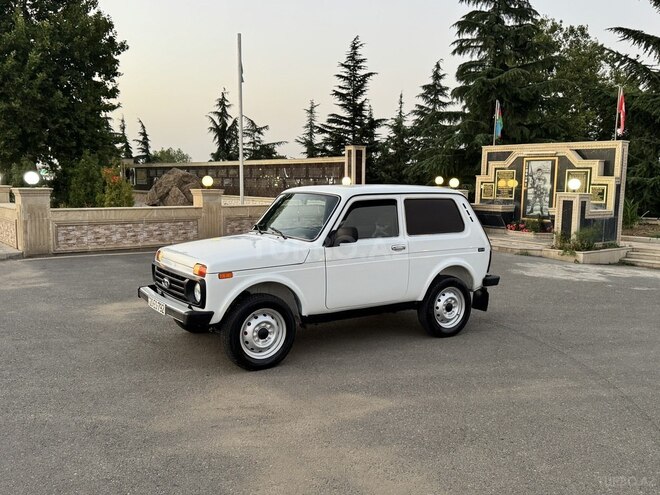 LADA (VAZ) Niva 2008, 190,000 km - 1.7 л - Qazax