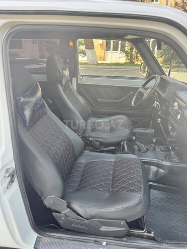 LADA (VAZ) Niva 2008, 190,000 km - 1.7 л - Qazax