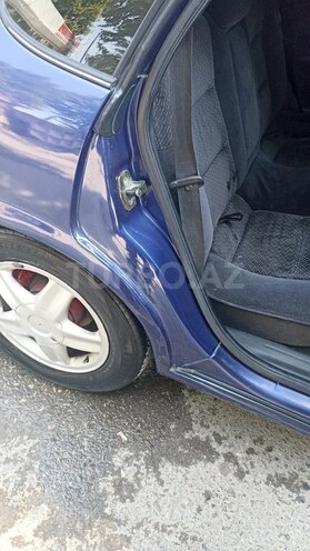 Opel Vectra 1996, 318,000 km - 2.0 l - Qazax
