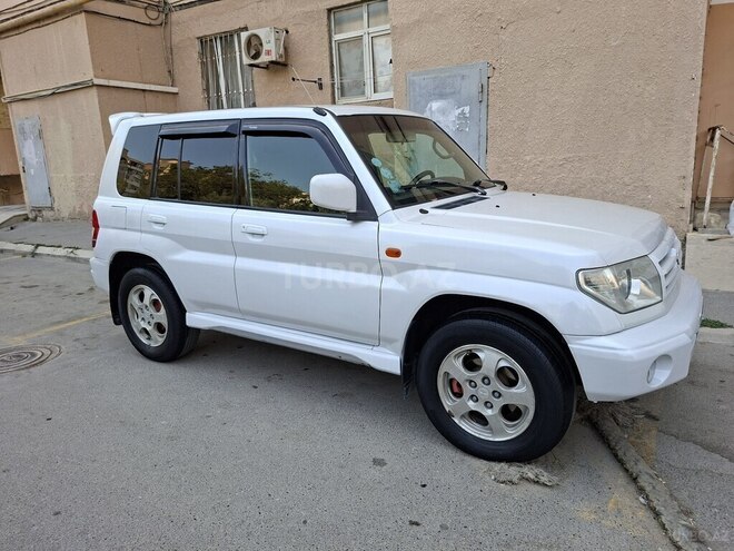 Mitsubishi Pajero io 2000, 286,000 km - 2.0 l - Bakı