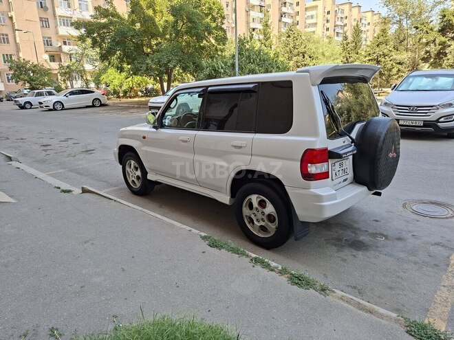 Mitsubishi Pajero io 2000, 286,000 km - 2.0 l - Bakı