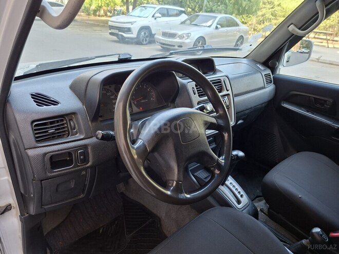 Mitsubishi Pajero io 2000, 286,000 km - 2.0 l - Bakı
