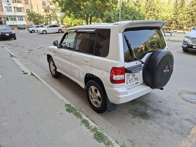 Mitsubishi Pajero io 2000, 286,000 km - 2.0 l - Bakı
