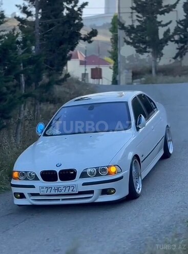 BMW 530 2001, 252,000 km - 3.0 l - Sumqayıt