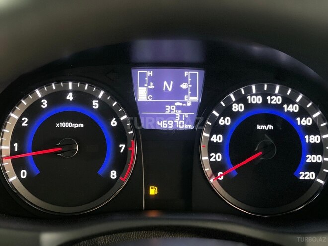 Hyundai Accent 2017, 146,970 km - 1.4 l - Sumqayıt