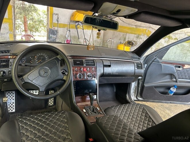 Mercedes E 200 1996, 511,000 km - 2.0 l - Gəncə