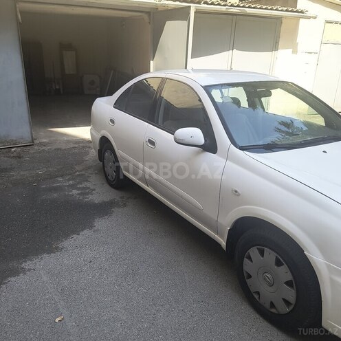 Nissan Sunny 2010, 621,000 km - 1.3 л - Bakı