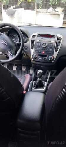 Kia  2010, 290,000 km - 1.6 l - Bakı
