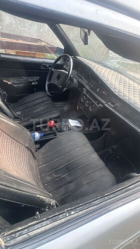 Mercedes 190 1989, 282,000 km - 2.0 l - İmişli