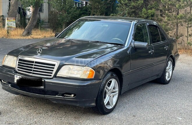 Mercedes C 200 1994, 300,000 km - 2.0 л - Bakı