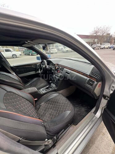 Mercedes E 320 1998, 180,000 km - 3.2 l - Bakı
