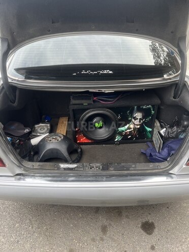 Mercedes E 320 1998, 180,000 km - 3.2 l - Bakı