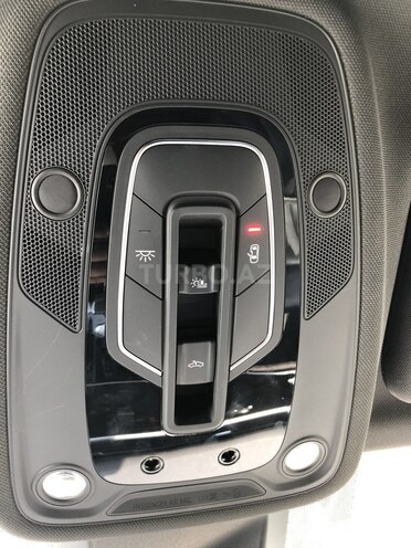 Audi Q7 2020, 60,000 km - 3.0 l - Bakı