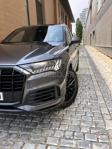 Audi Q7 2020, 60,000 km - 3.0 l - Bakı