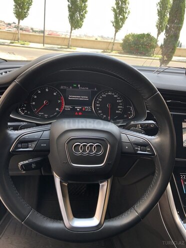 Audi Q7 2020, 60,000 km - 3.0 l - Bakı