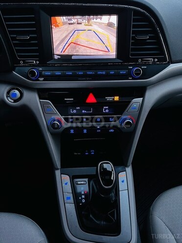 Hyundai Elantra 2018, 112,000 km - 2.0 l - Bakı