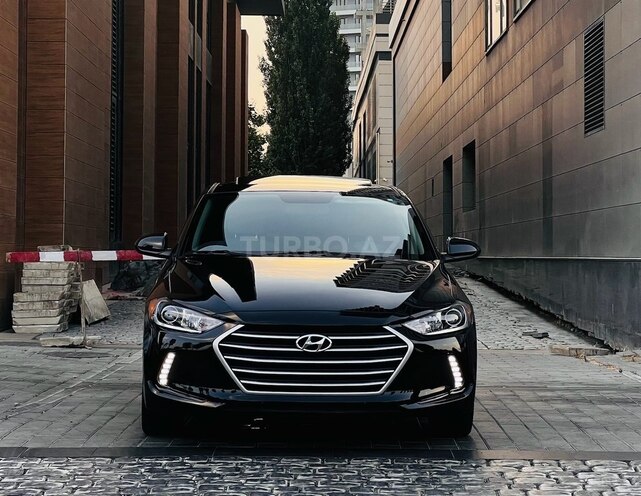 Hyundai Elantra 2018, 112,000 km - 2.0 l - Bakı
