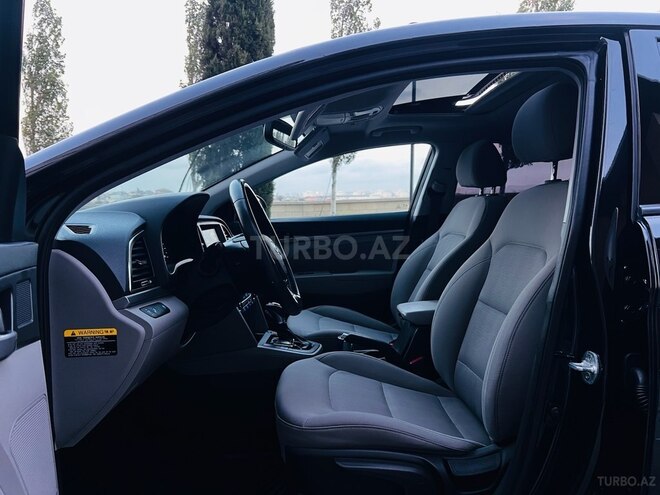 Hyundai Elantra 2018, 112,000 km - 2.0 l - Bakı