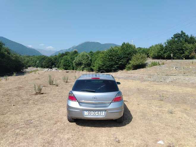 Opel Astra 2005, 332,006 km - 1.4 l - Qəbələ