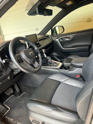 Toyota RAV4 2021, 30,000 km - 2.5 l - Bakı