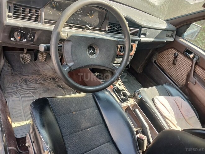 Mercedes 190 1990, 376,000 km - 2.0 l - Masallı