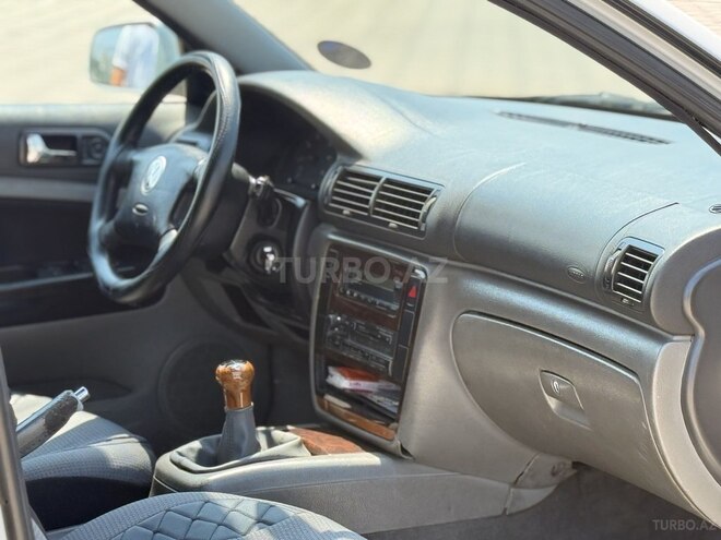 Volkswagen Passat 1997, 424,000 km - 1.8 л - Bakı