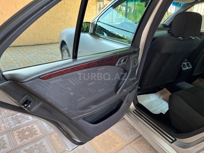 Mercedes E 200 2000, 320,000 km - 2.0 l - Bərdə