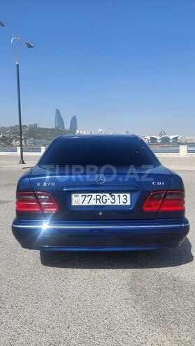 Mercedes E 270 1999, 340,000 km - 2.7 л - Bakı