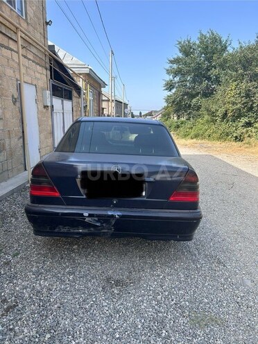 Mercedes C 180 1998, 487,000 km - 1.8 l - Quba