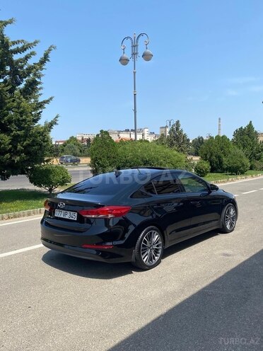 Hyundai Elantra 2018, 88,000 km - 2.0 l - Bakı