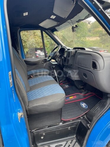 Ford Transit 2000, 485,000 km - 2.4 л - Quba
