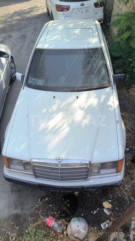 Mercedes E 200 1991, 256,000 km - 2.0 l - Bakı