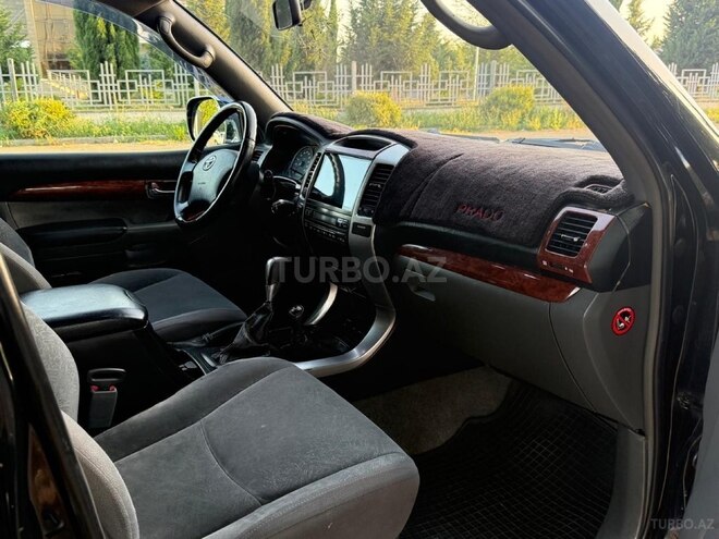 Toyota Land Cruiser Prado 2005, 180,000 km - 4.0 л - Tovuz