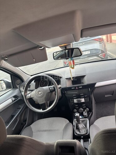 Opel Astra 2010, 345,000 km - 1.3 l - Bakı