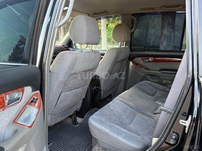 Toyota Land Cruiser Prado 2005, 180,000 km - 4.0 л - Tovuz