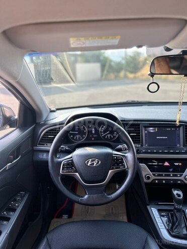 Hyundai Avante 2016, 125,000 km - 1.6 л - Bakı