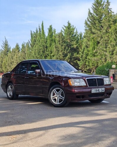 Mercedes E 200 1995, 439,000 km - 2.0 l - Füzuli
