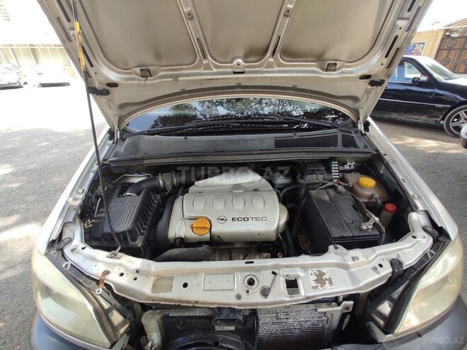 Opel Zafira 2001, 283,200 km - 1.8 l - Bakı