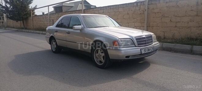 Mercedes C 180 1995, 235,000 km - 1.8 l - Bakı