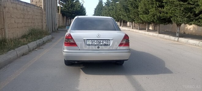 Mercedes C 180 1995, 235,000 km - 1.8 l - Bakı