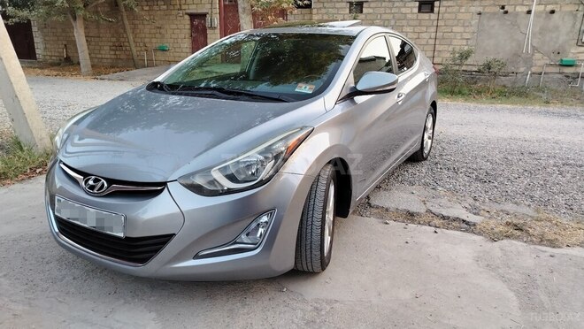 Hyundai Elantra 2015, 101,000 km - 1.8 l - Yevlax