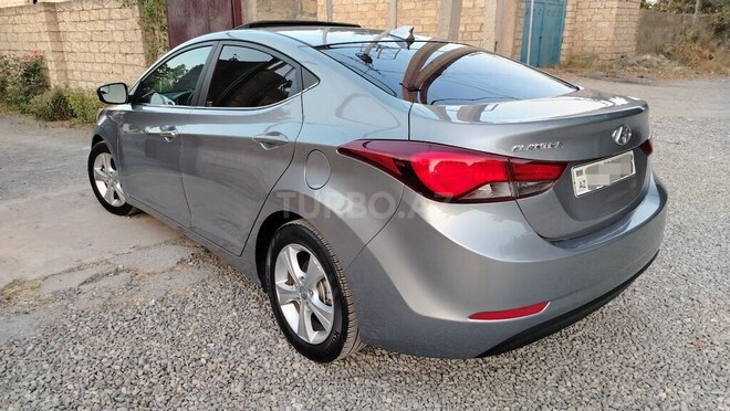 Hyundai Elantra 2015, 101,000 km - 1.8 l - Yevlax