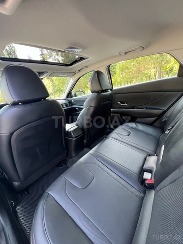 Hyundai Elantra 2023, 49,000 km - 1.6 л - Balakən