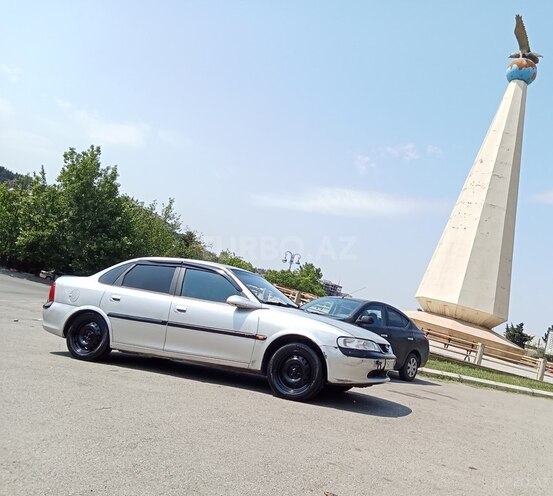 Opel Vectra 1998, 337,000 km - 1.8 l - Bakı