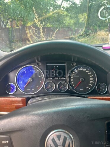 Volkswagen Touareg 2005, 224,000 km - 3.2 л - Qusar